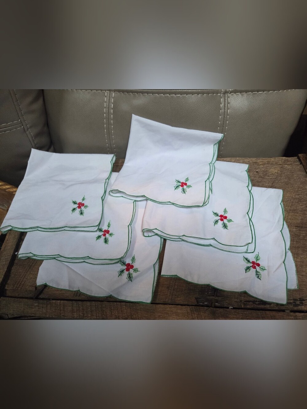 Vintage Christmas Napkins Set of 6 Scalloped Embroidered Holly Berry White MCM